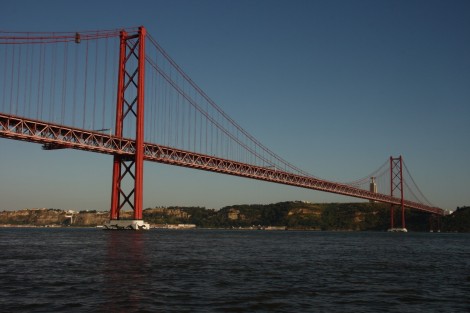 Die Golden Gate Bridge von San Francisco? Vergleiche doch  mal!